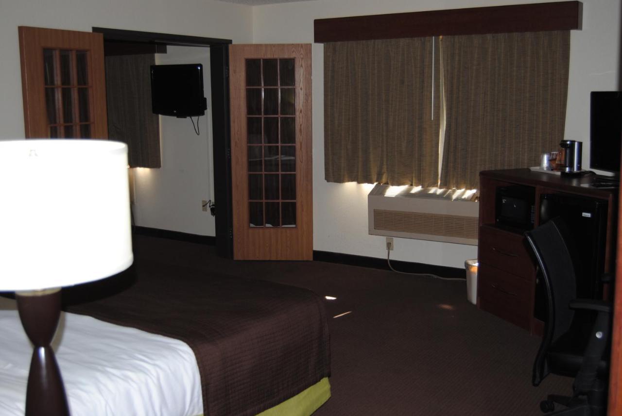 Americinn By Wyndham Grand Rapids Ngoại thất bức ảnh
