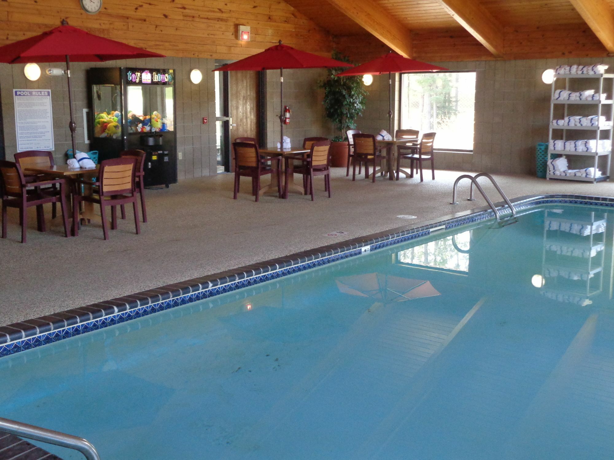 Americinn By Wyndham Grand Rapids Ngoại thất bức ảnh